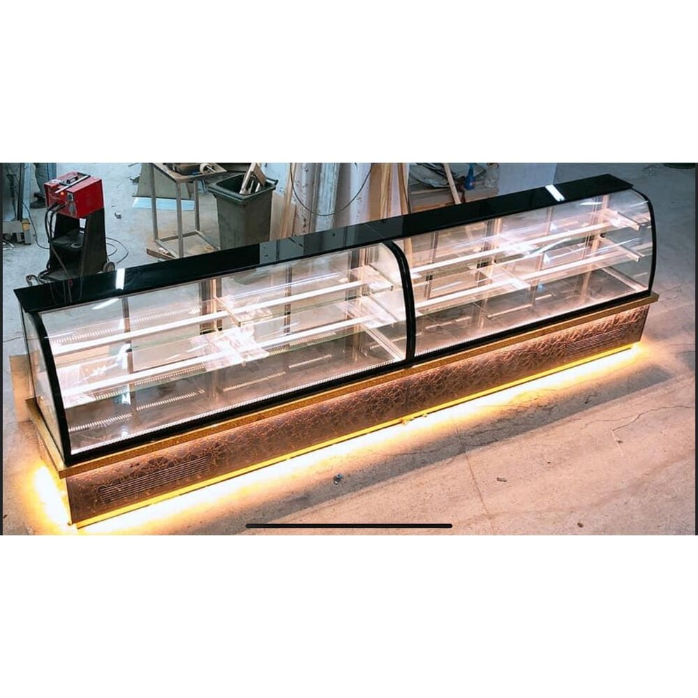 Pasta Teşhir Dolabı, Bombe Camlı