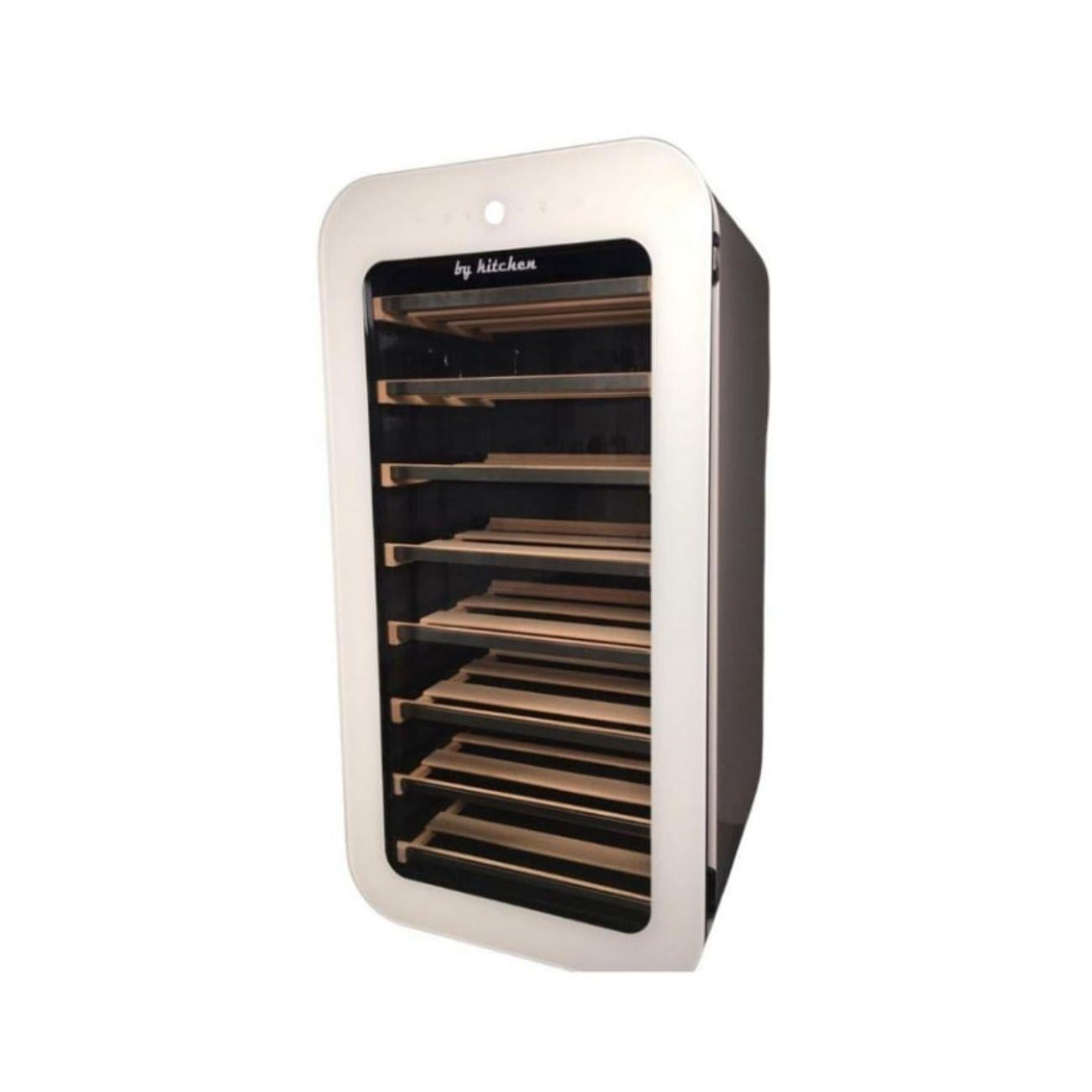 By Kitchen Şarap Dolabı 22 Şişe Kapasiteli Kayar Raflı Beyaz WC-22W1