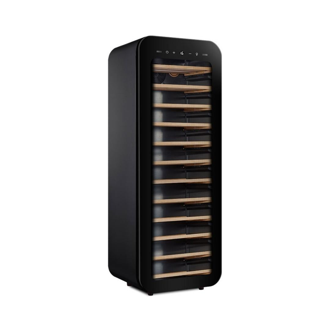 By Kitchen Şarap Dolabı 34 Şişe Kapasiteli Siyah WC.34B